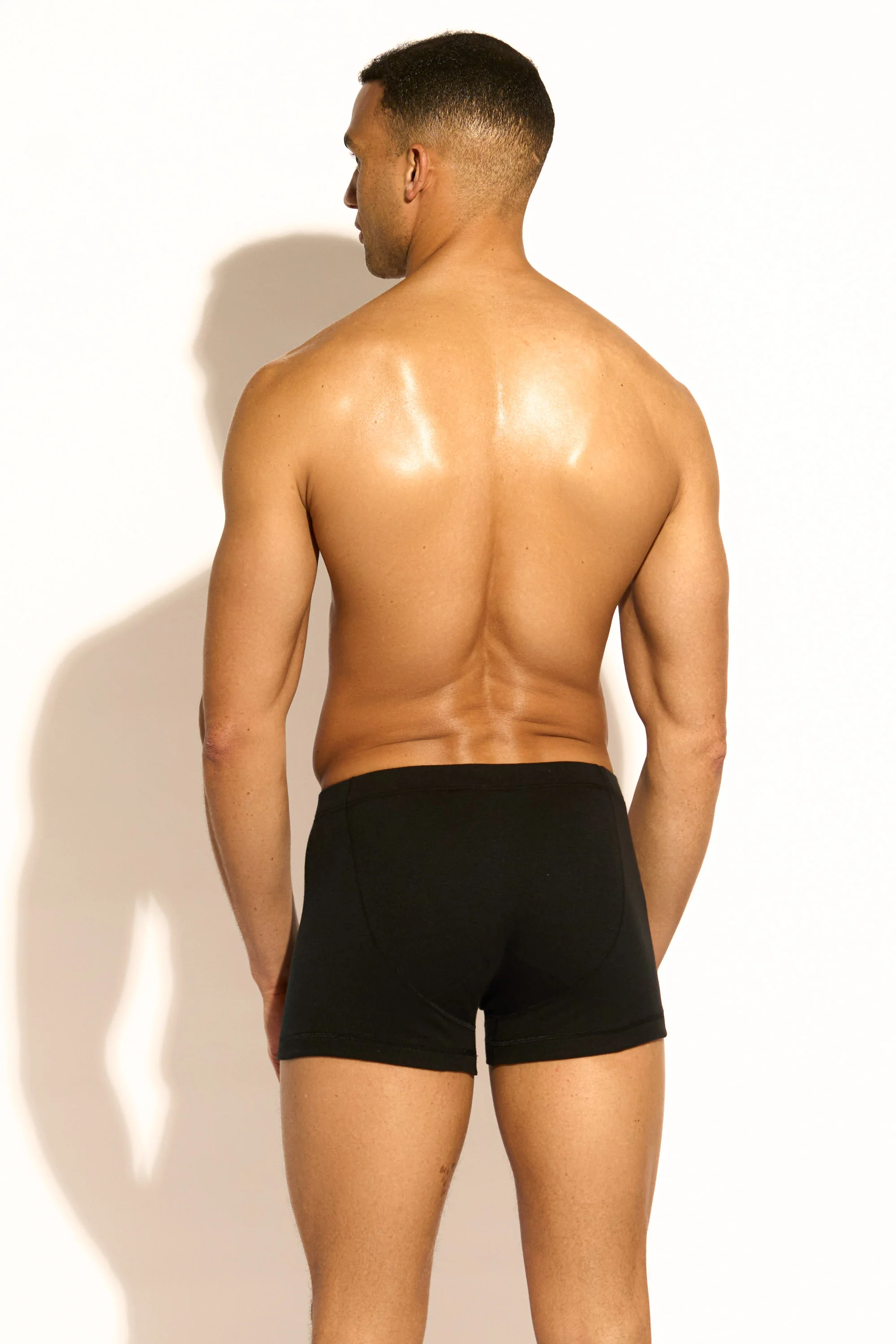 ESSENTIAL BOXER BRIEF BUTTONS - BLACK - Image 3