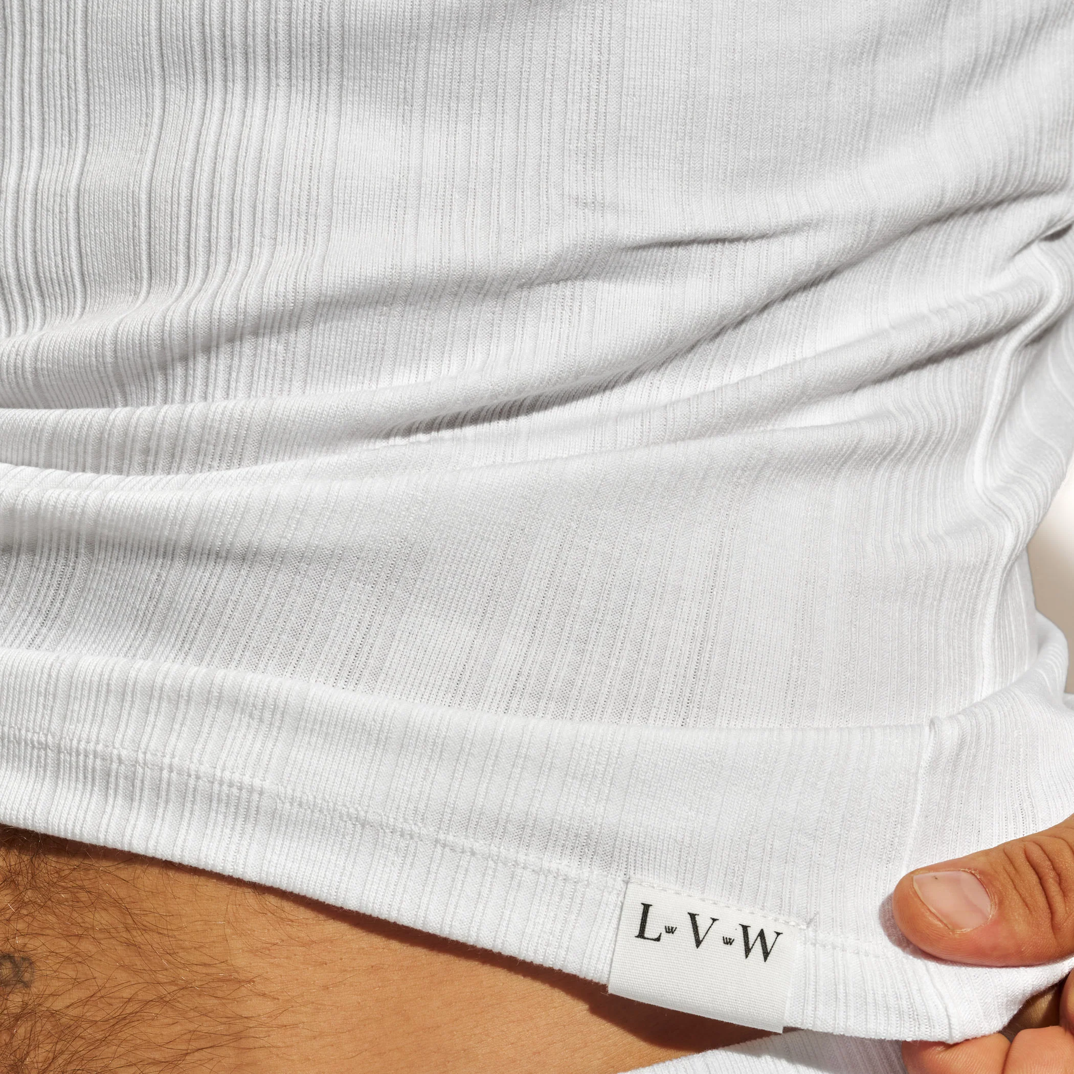 ESSENTIAL EXCLUSIVE TANK TOP REGULAR FIT - WHITE - Image 7