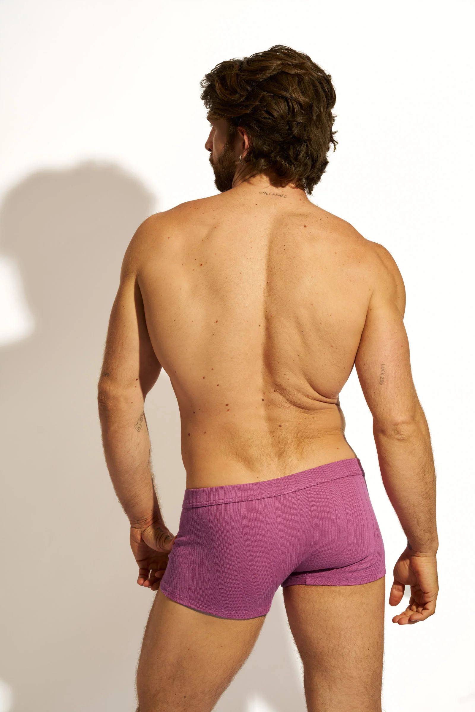 ESSENTIAL EXCLUSIVE TRUNK - WINE - Image 7