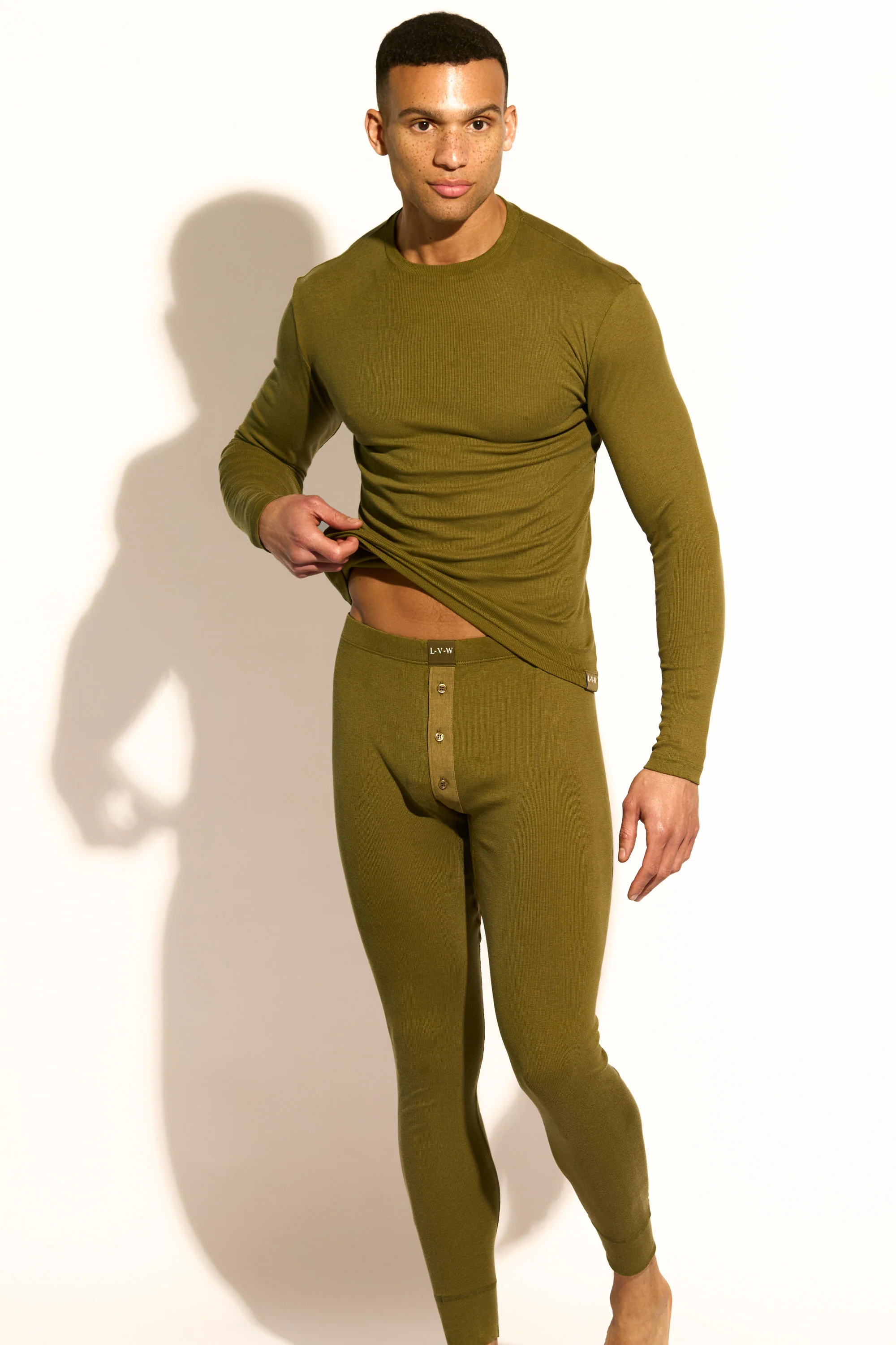 ESSENTIAL LONG SLEEVE TEE - OLIVE - Image 9