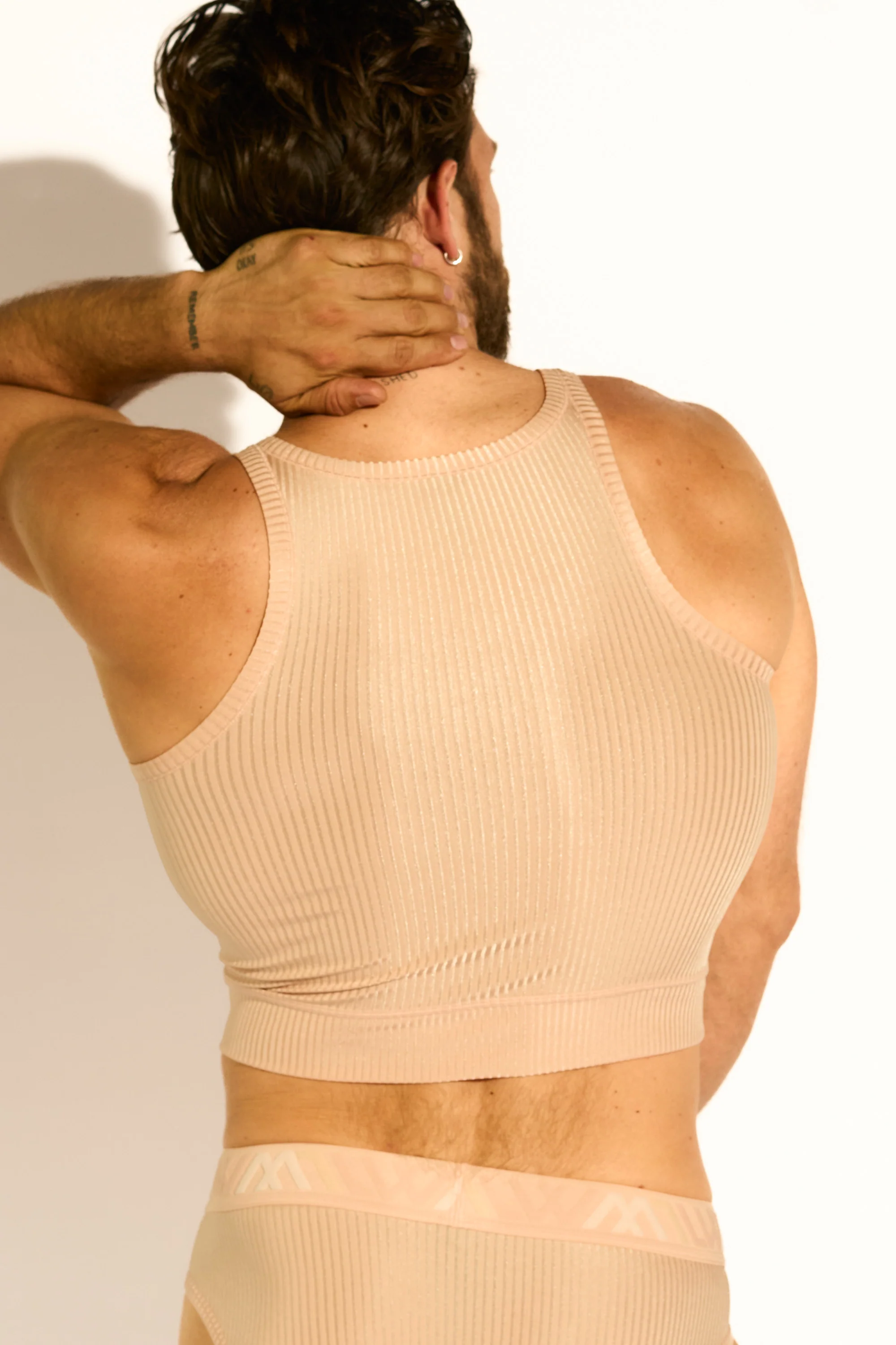 SIGNATURE EXCLUSIVE TANK TOP CROPPED - BABY PINK - Image 4