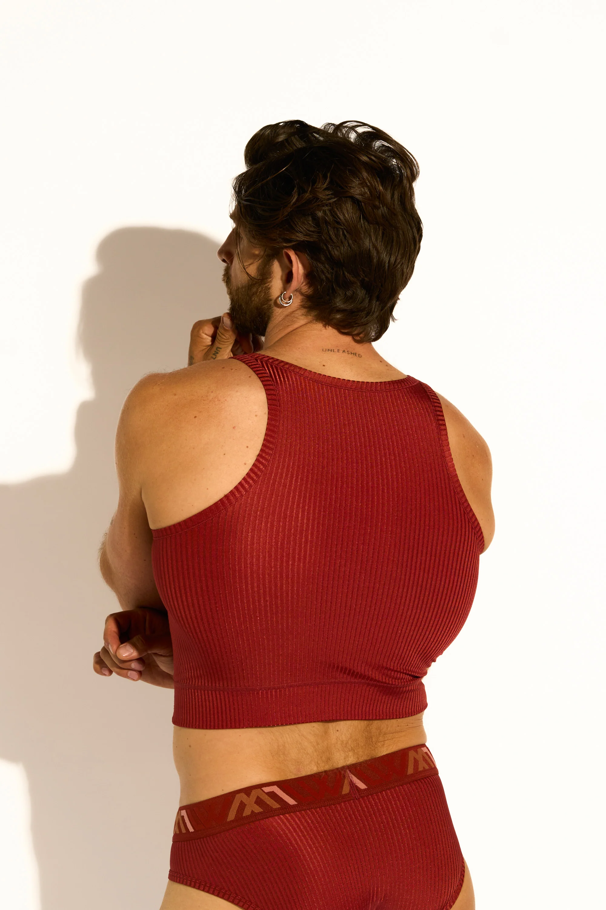 SIGNATURE EXCLUSIVE TANK TOP CROPPED - BURGUNDY - Image 7