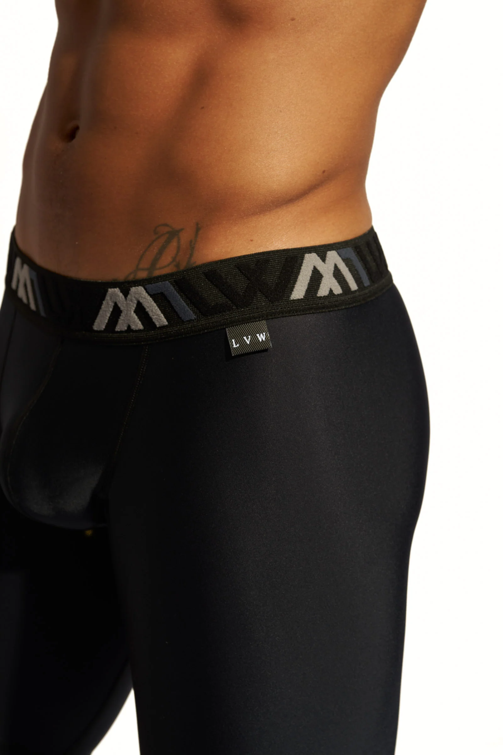 SIGNATURE HYBRID BIKER SHORT - BLACK - Image 7