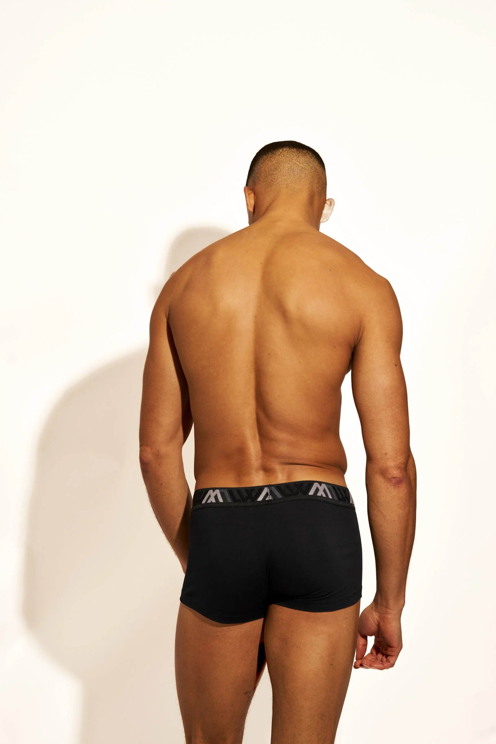 SIGNATURE ORGANIC COTTON TRUNK - BLACK - Image 6